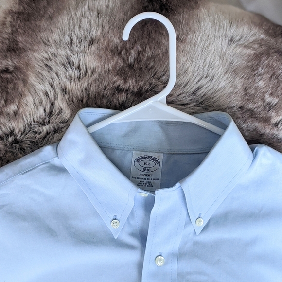 Brooks Brothers Short Sleeve Button Down - Picture 2 of 3